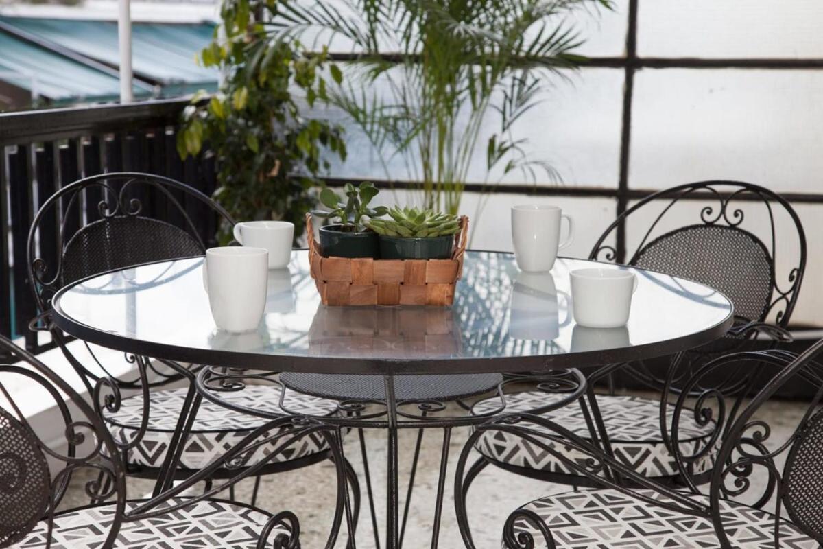 Pagrati Urban Oasis Getaway 2Bd Apt With Balcony Athens Exterior photo